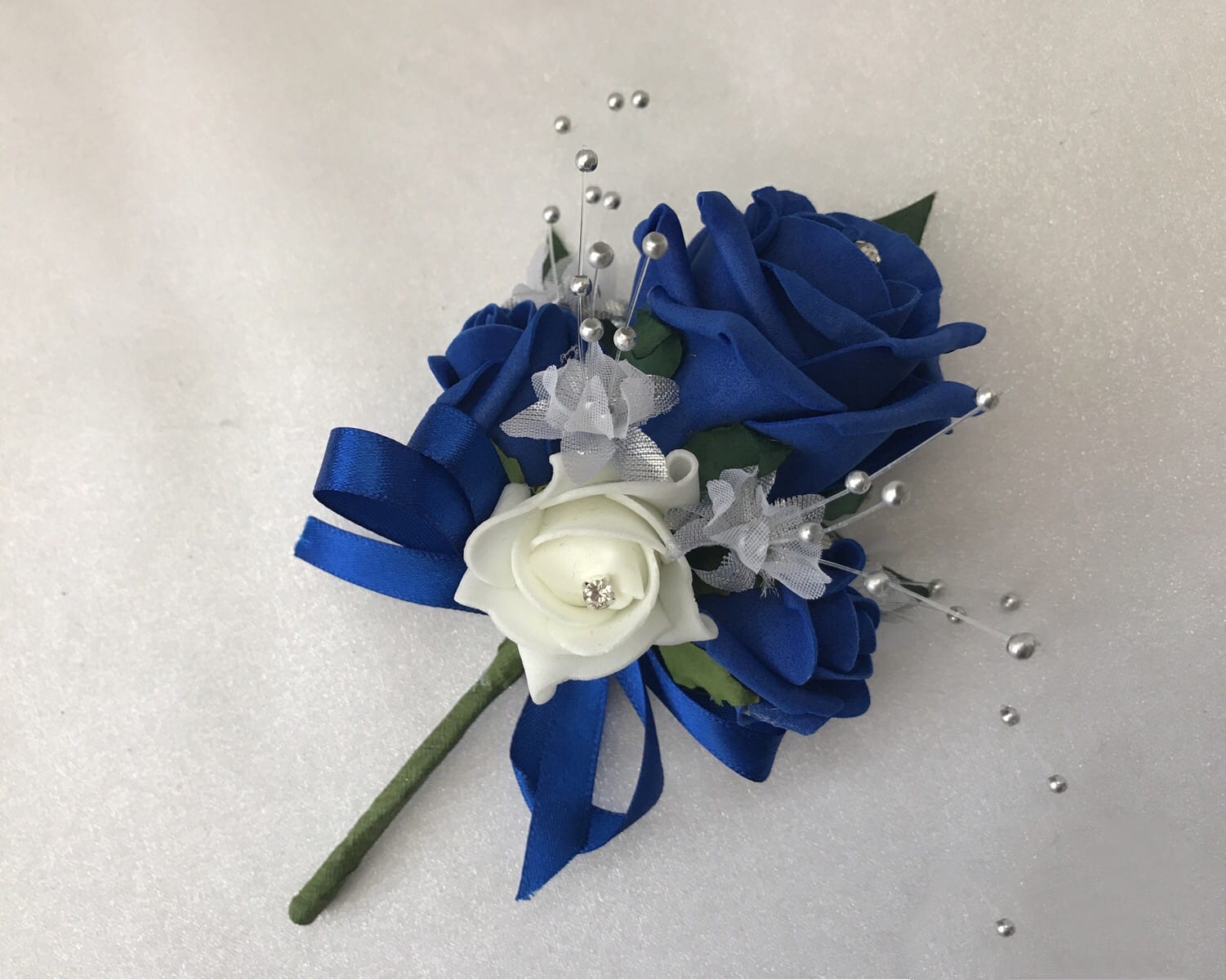 Artificial Buttonhole Ladies Pin on Wedding Corsage